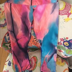 Onzie cotton candy color yoga pants